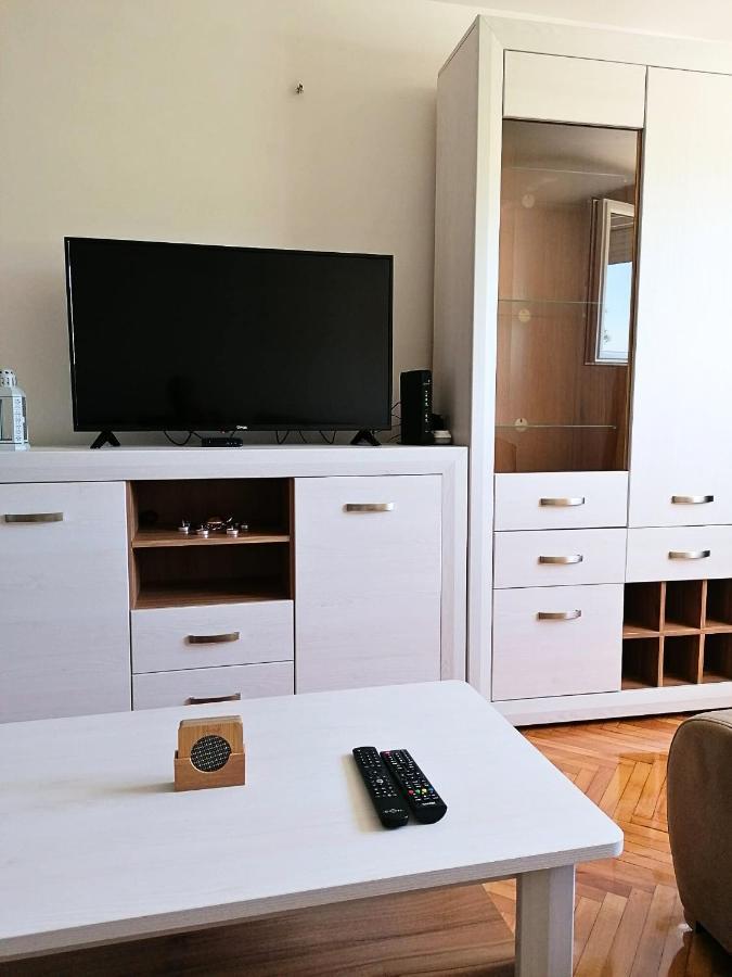 הרצג-נובי Apartment Novi Central מראה חיצוני תמונה